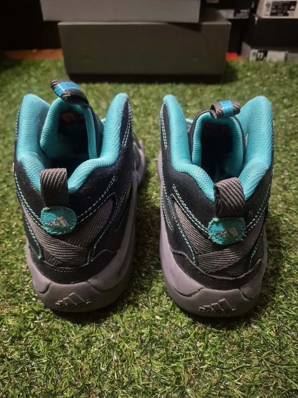 Adidas Crazy 8 Bridge City Damian Lillard PE Rare - Limited Edition